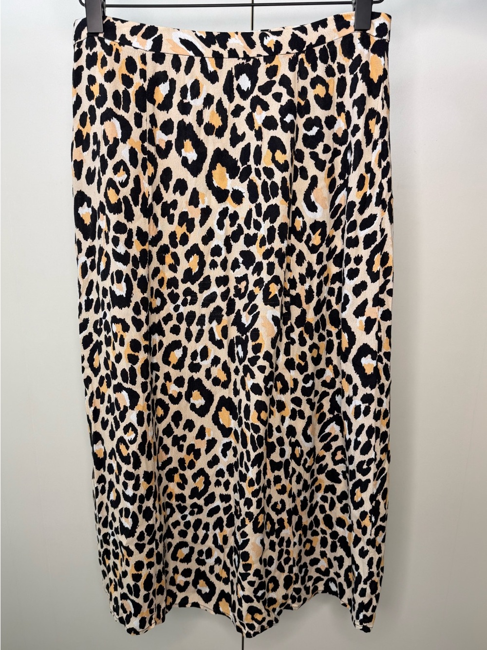 Astr The‎ Label Leopard Print Midi Skirt in Tan, Black and Cream - Picture 6 of 6